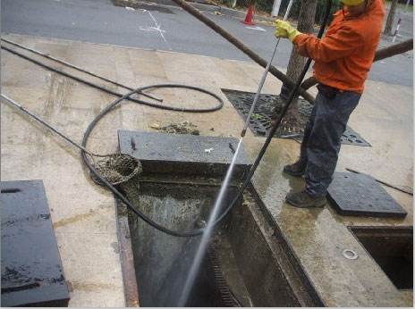 利国镇池底污泥如何清理